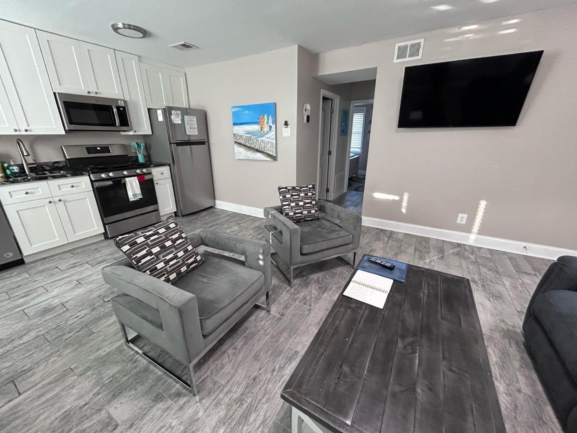 Beach Block Parking Modern Decor Porch Brigantine Exterior foto